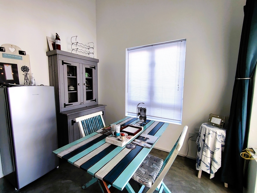 1 Bedroom Property for Sale in Golden Mile Western Cape